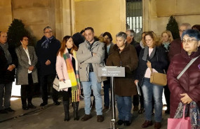ep la alcaldesa de gijon lee un manifiesto durante la concentracion en la plaza mayor por el