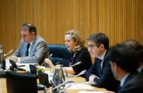 ep la vicepresidenta de asuntos economicos nadia calvino en su comparecencia ante la comision de