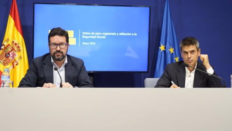 Los secretarios de Estado de Empleo y Economía Social, Joaquín Pérez Rey, y de Seguridad Social y Pensiones, Israel Arroyo presentan los datos de paro registrado y de afiliación a la Seguridad Social correspondientes al mes de mayo. | MINISTERIO DE INCLUSIÓN ep los secretarios de estado de empleo y economia social joaquin perez rey y de seguridad social y