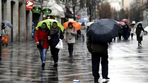 ep personasparaguasla lluvia