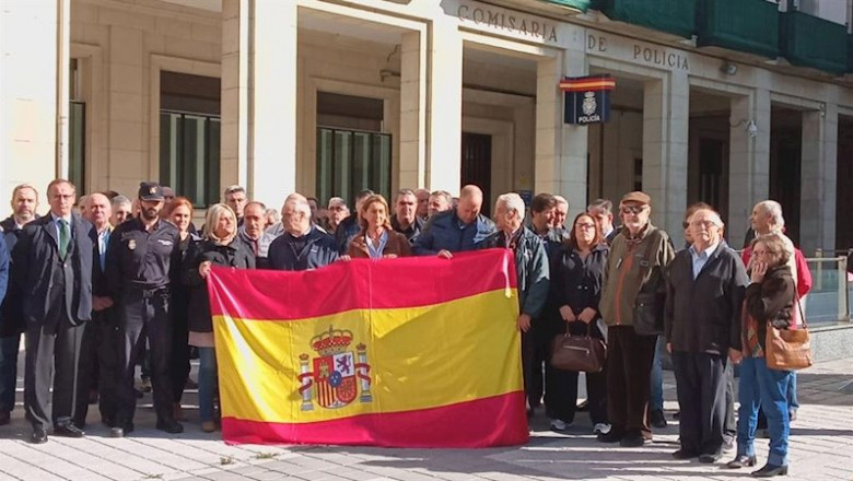 Sindicatos policiales reclaman en Vitoria "más medios" para actuar ante el "terrorismo callejero" de Cataluña | EUROPA PRESS ep sindicatos policiales reclaman en vitoria mas medios para actuar ante el terrorismo callejero de