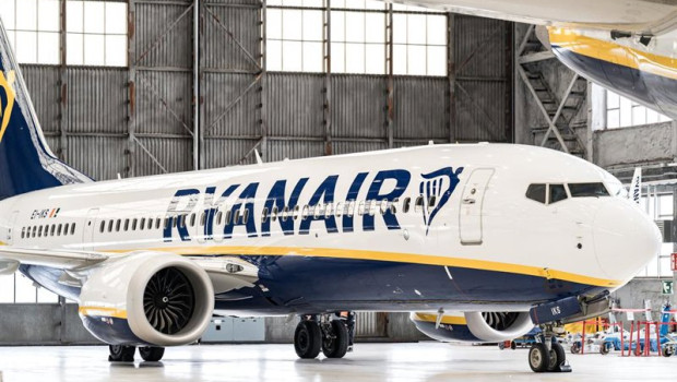 ep un avion de ryanair en una imagen de archivo