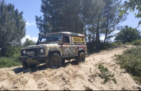 1632470699 giti gazelles en su defender 110 con neum ticos todo terreno giti at70 4x4 2 