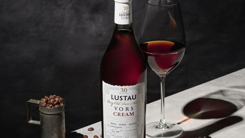 1637873741 lustau cream vorsopt