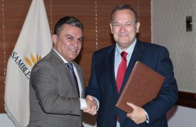ep acuerdo unirecuadorformar legisladores ecuatorianos