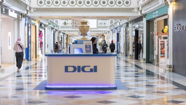 ep archivo   digi recibe el premio a la red de fibra optica mas rapida del ano en espana de ookla