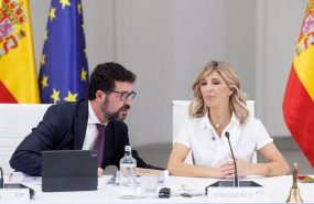 ep archivo   el secretario de estado de empleo y economia social joaquin perez rey y la lider de