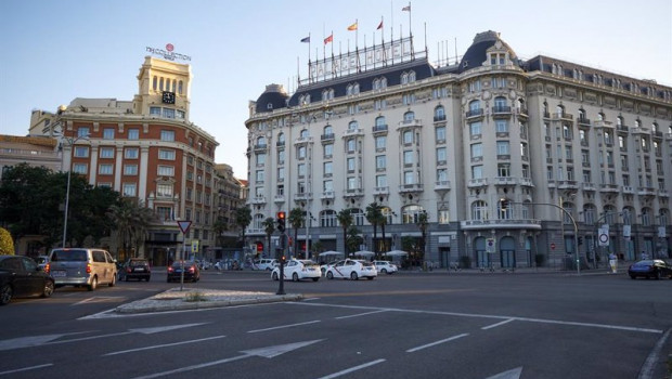 ep archivo   hotel nh collection paseo del prado y the westin palace o hotel palace en la plaza de