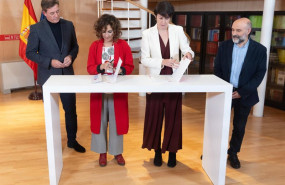 ep archivo   i d el diputado del psoe xose ramon gomez besteiro la ministra de hacienda en funciones