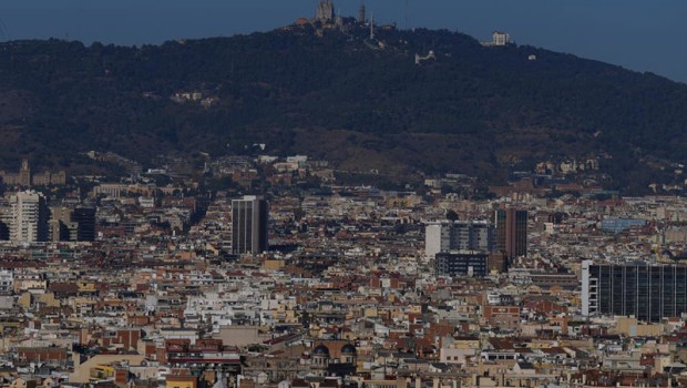 ep archivo   vistas de la ciudad de barcelona desde el mirador de la fundacion joan miro a 3 de
