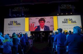 ep carles puigdemont interviene en el primer acto de crida nacional per la repuiblica en manresa ep carles puigdemont interviene en el primer acto de crida nacional per la repuiblica en manresa