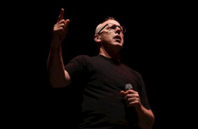 ep el cantante de bad religion greg graffin durante la actuacion del grupo en punk in drublic en