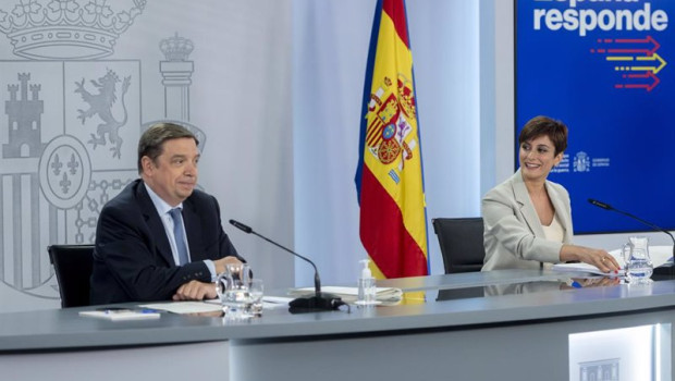 ep el ministro de agricultura pesca y alimentacion luis planas y la ministra portavoz isabel
