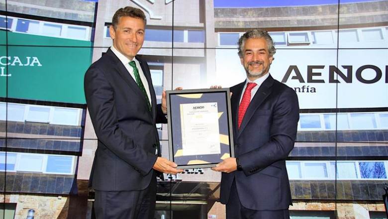 ep entrega del certificado de buen gobierno corporativo de aenor ep entrega del certificado de buen gobierno corporativo de aenor
