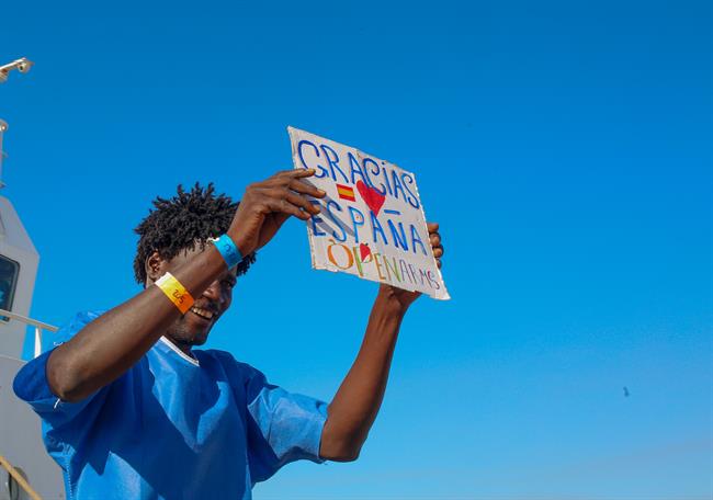 Inmigrante llegado en el Open Arms a Algeciras (Cádiz) | EUROPA PRESS ep inmigrante llegadoopen armsalgeciras cadiz