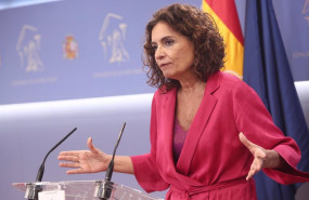 ep la ministra de hacienda maria jesus montero en una rueda de prensa en el congreso