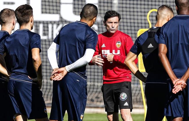 Marcelino entrenando al Valencia | VALENCIA CF ep marcelino entrenandovalencia