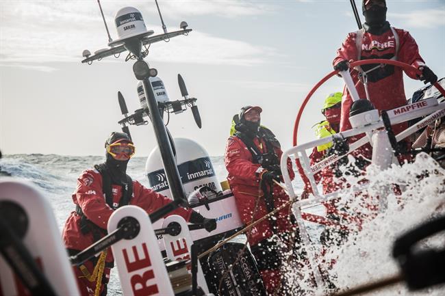 Sophie Ciszek, Xabi Fernandez, Willy Altadill MAPFRE Volvo OCean Race | JEN EDNEY/VOLVO OCEAN RACE ep sophie ciszek xabi fernandez willy altadill mapfre volvo ocean race