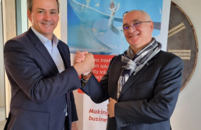 1637765179 vass adquiere cri group 