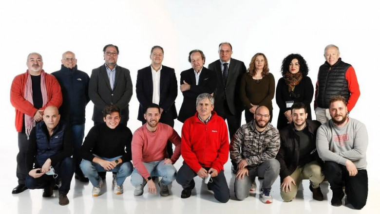 1642069518 equipo del grupo sexta marcha