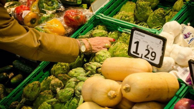 ep archivo - hortalizas y verduras en un supermercado
