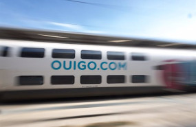 ep archivo un tren de ouigo en la estacion de chamartin clara campoamor ep archivo un tren de ouigo en la estacion de chamartin clara campoamor