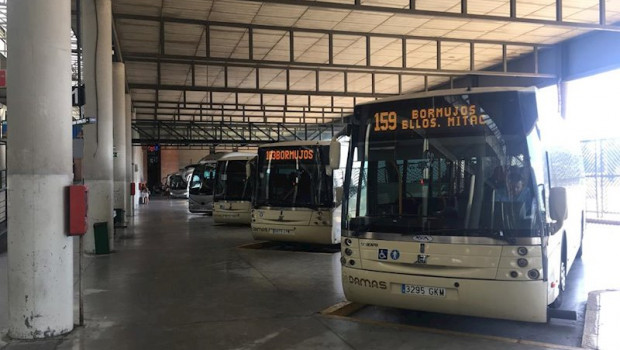 ep autobuses en la estacion de plazas de armas de sevilla