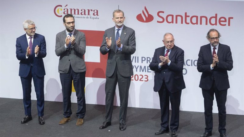 ep consejero delegado del banco santander espana angel rivera el ministro de economia comercio y ep consejero delegado del banco santander espana angel rivera el ministro de economia comercio y