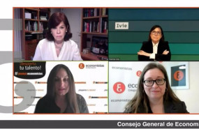 ep de arriba abajo y de izdaa dcha motserrat trape matilde mas sara arguello y carmen sampayo