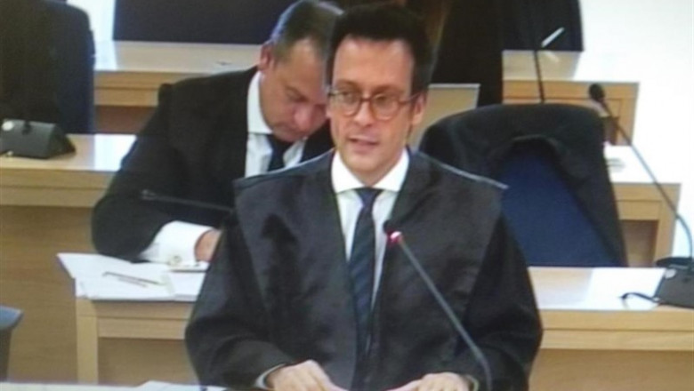 ep el abogado del ex interventor general de bankia sergio dura ismael clemente durante la fase final