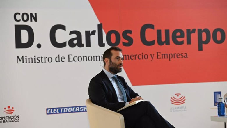 El ministro de Economía, Comercio y Empresa, Carlos Cuerpo, participa en un desayuno informativo, en el Edificio Badajoz Siglo XXI, | Andrés Rodríguez - Europa Press ep el ministro de economia comercio y empresa carlos cuerpo participa en un desayuno informativo en