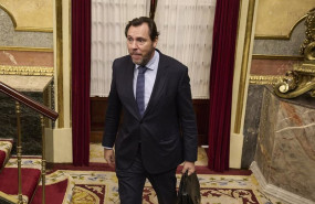 ep el ministro de transportes y movilidad sostenible oscar puente a su llegada a una sesion plenaria ep el ministro de transportes y movilidad sostenible oscar puente a su llegada a una sesion plenaria