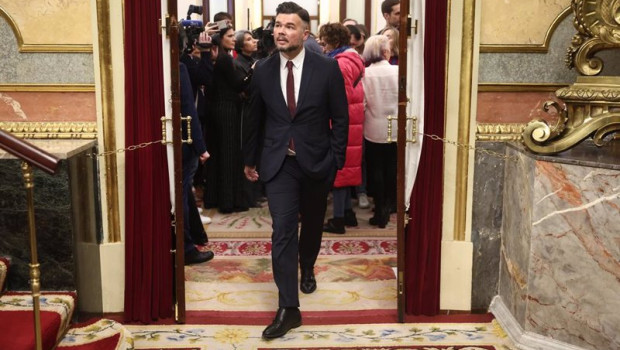 ep el portavoz de erc en el congreso gabriel rufian llega a una una sesion de control al gobierno en ep el portavoz de erc en el congreso gabriel rufian llega a una una sesion de control al gobierno en
