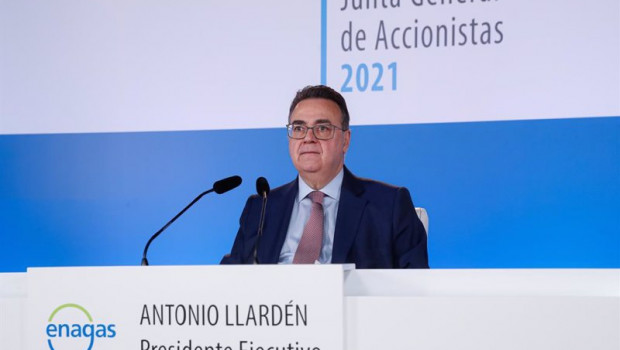 ep el presidente de enagas antonio llarden en la junta de accionistas