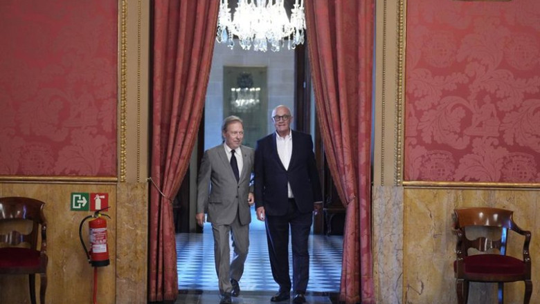 ep el presidente de la camara de barcelona josep santacreu y el presidente de banco sabadell josep ep el presidente de la camara de barcelona josep santacreu y el presidente de banco sabadell josep