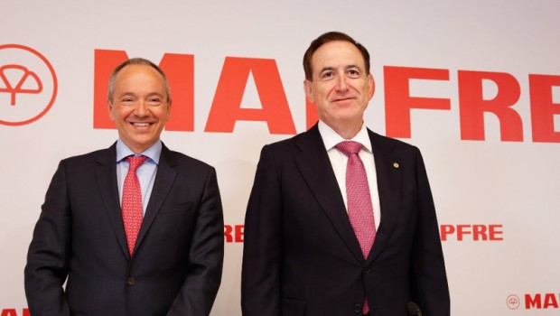 ep fernando mata director financiero izquierda y antonio huertas presidente de mapfre derecha ep fernando mata director financiero izquierda y antonio huertas presidente de mapfre derecha