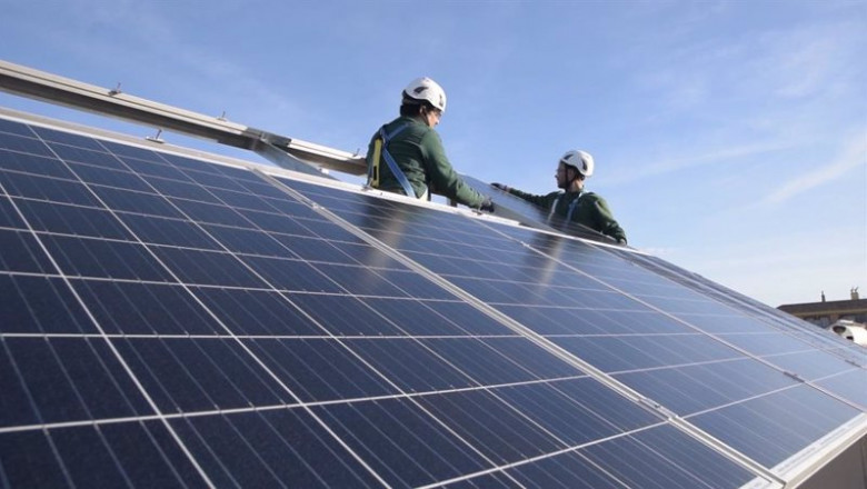 IDAE y UCI firman un protocolo para impulsar el nuevo Programa de Ayudas para Actuaciones de Rehabilitación Energética en Edificios Existentes (PREE) | JUNTA DE ANDALUCÍA - Archivo ep idae y uci firman un protocolo para impulsar el nuevo programa de ayudas para actuaciones de