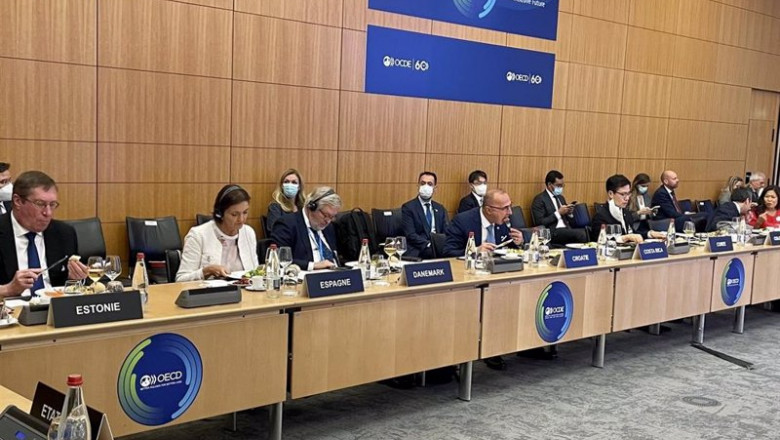 ep la ministra de industriacomercio y turismo reyes maroto en la sede de gobierno de la ocde este