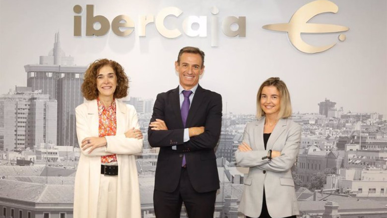 ep lily corredor directora general de ibercaja gestion luis miguel carrasco director de grupo ep lily corredor directora general de ibercaja gestion luis miguel carrasco director de grupo