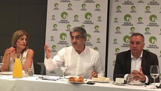 ep presidentenc roman rodriguez con diputados nacionalistasun desayuno
