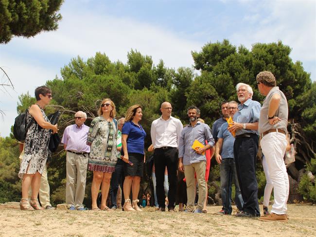 Romeva y Tur visitan la fosa | GENERALITAT ep romevatur visitanfosa