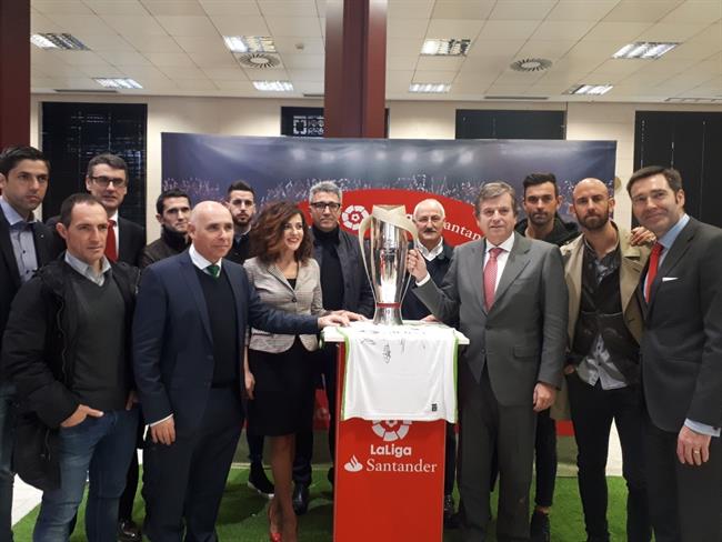 El Tour de la Copa de LaLiga Santander llega a Santander | PRENSA BANCO SANTANDER ep tourla copalaliga santander llegasantander