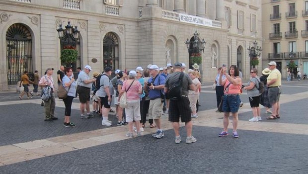 ep turistasla plaza sant jaumebarcelona