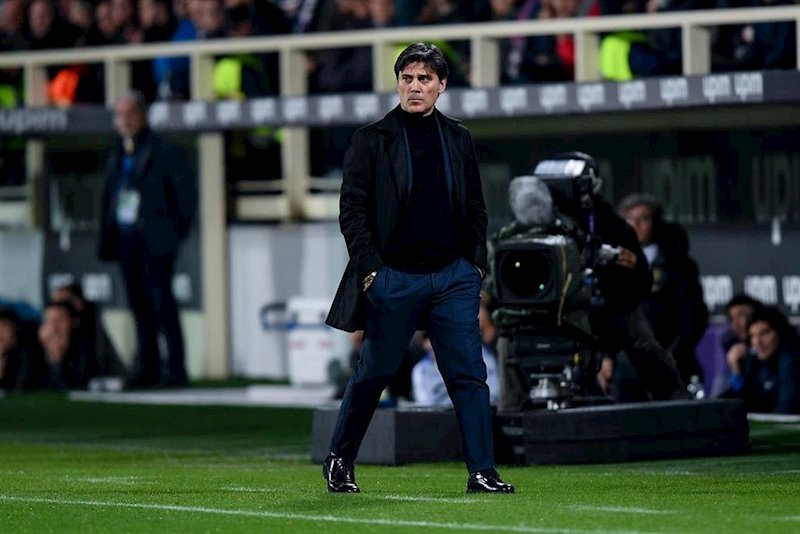 ep vincenzo montella en un partido como entrenador de la acf fiorentina