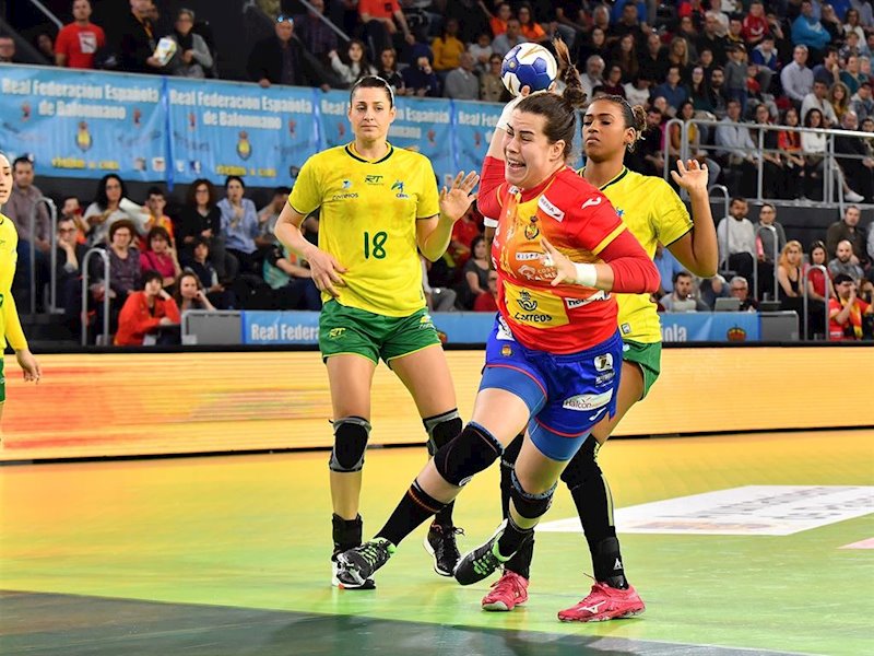 ep ainhoa hernandez jugadora de la seleccion espanola femenina de balonmano