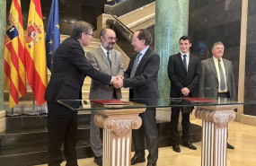 ep aliaga lamban y jaime miquel tras la firma del convenio en el edificio pigantelli