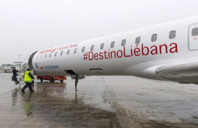 ep archivo   avion de air nostrum en el aeropuerto seve ballesteros santander