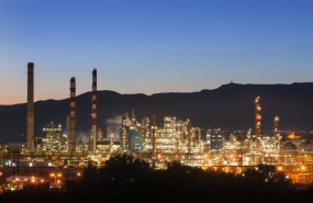 ep archivo   industria petroquimica en el camp de tarragona
