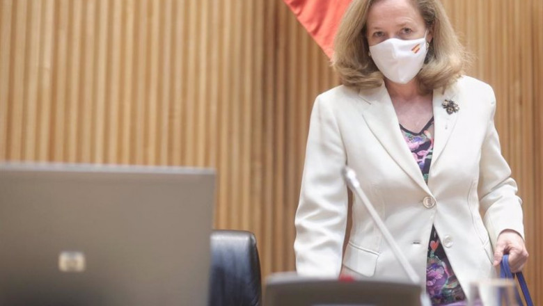 Archivo - La vicepresidenta segunda del Gobierno y ministra de Asuntos Económicos y Transformación Digital, Nadia Calviño, a su llegada a la Comisión Mixta para la Unión Europea en el Congreso, a 22 de junio de 2021, en Madrid, (España). Durante la sesión | EUROPA PRESS/E. Parra. POOL - Europa Press ep archivo la vicepresidenta segunda del gobierno y ministra de asuntos economicos y 20210910103306