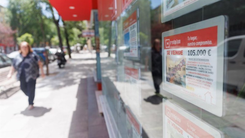 ep archivo   las consultoras y agencias inmobiliarias facturaron 9400 millones de euros en 2025 un 9